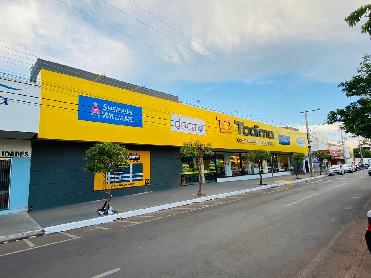 As condições de pagamento estão disponíveis na hora de fechar a compra. - No MS já são 6 lojas: 4 em Campo Grande, 1 em Dourados e 1 em Três Lagoas.