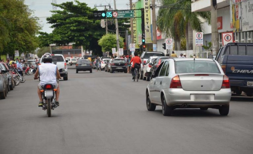 Três Lagoas terá mais semáforos e placas de sinalização - Arquivo/JPNews