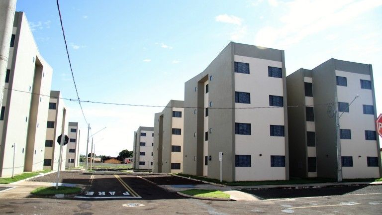 Os imóveis atendem às especificações técnicas do programa. São casas ou apartamentos de dois quartos, sala, cozinha, banheiro e área de serviço - Foto:Divulgação/PREFCG