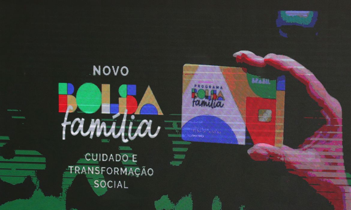 Famílias com crianças de até 6 anos recebem adicional de R$ 150 - Foto:Divulgação/GOV.BR