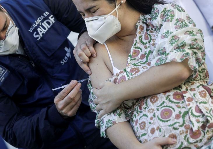 Três Lagoas recebeu ontem mais 330 doses do imunizante e segue campanha - Arquivo/JP