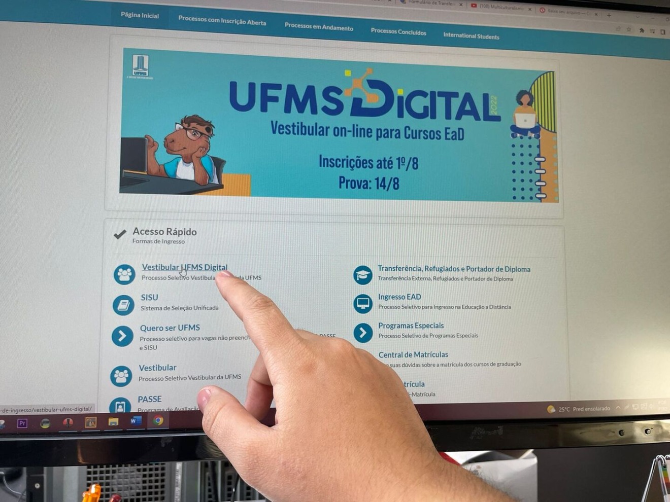 São três cursos de graduação on-line, com taxa única de R$ 65 - Foto: Isabelly Melo/CBN CG São três cursos de graduação on-line, com taxa única de R$ 65 - Foto: Isabelly Melo/CBN CG