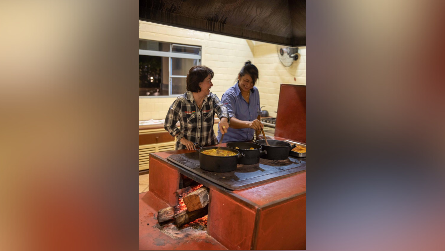 a mensagem gastronômica fundamental do Natal, e que nunca pode deixar de acontecer, é a comunhão entre familias e amigos - Foto:Chef Paulo Machado/CBN Campo Grande