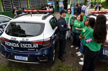 Até o ano passado eram atendidas 31 escolas estaduais e 29 municipais, agora serão 133 instituições - Foto:Divulgação/Sejusp