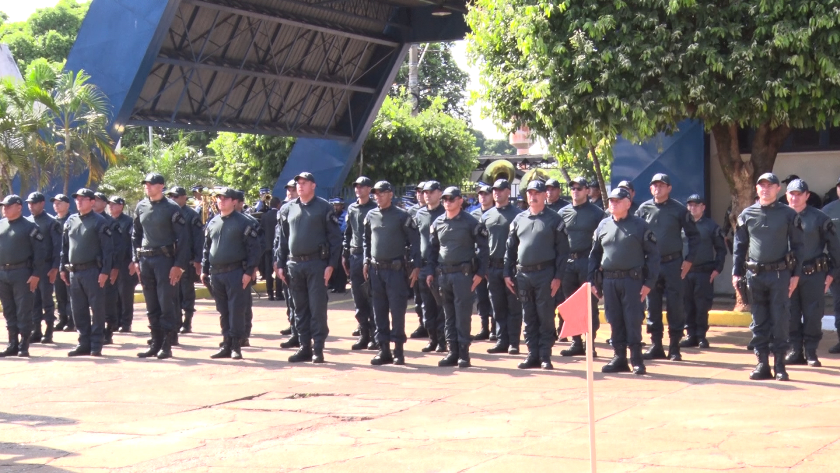 Diversas autoridades e prefeitos de demais municípios estiveram presentes no evento. - Arquivo/JPNews