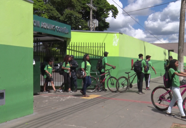 A pré-matrícula deve ser feita o quanto antes, pois as vagas são disputadas. - Foto: Reprodução/TVC