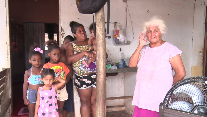 Família vive em situação de vulnerabilidade. - Foto: Reprodução/TVC