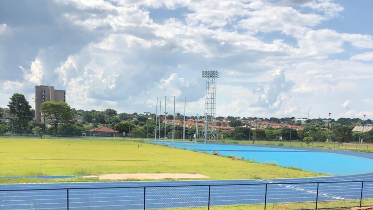 Praças e parques seguem fechados até 4 de abril - Foto: PMCG