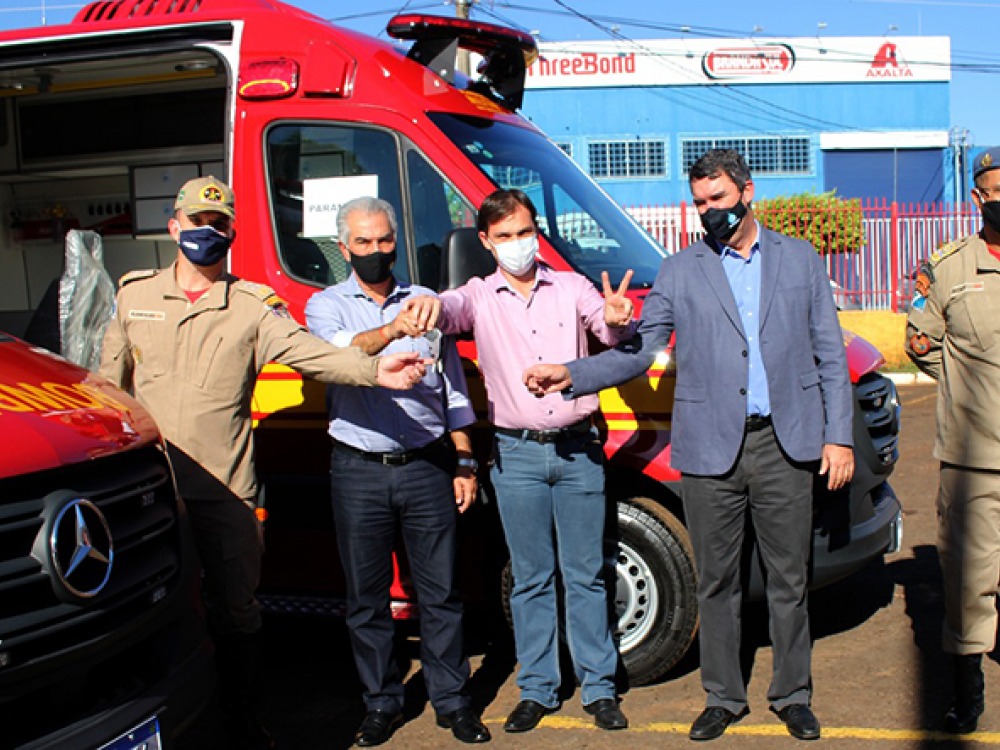 Paranaíba foi contemplada pelo Governo do Estado com uma viatura de resgate para o Corpo de Bombeiros. - DIVULGAÇÃO