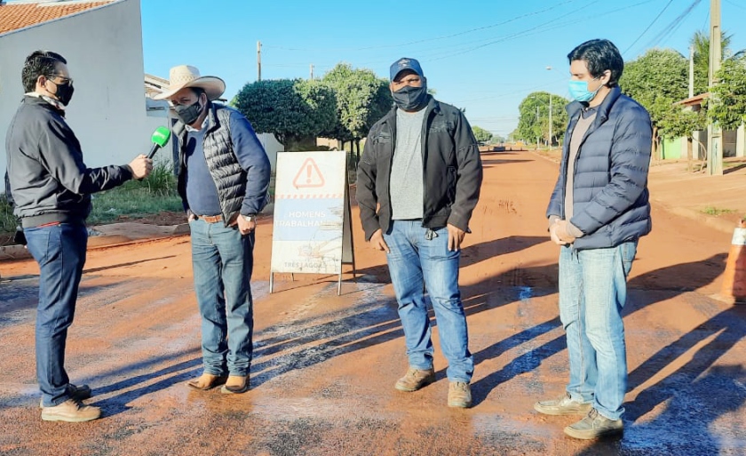 Prefeito de Três Lagoas, Ângelo Guerreiro, anunciou mais obras de asfalto e drenagem em bairros da cidade - Divulgação