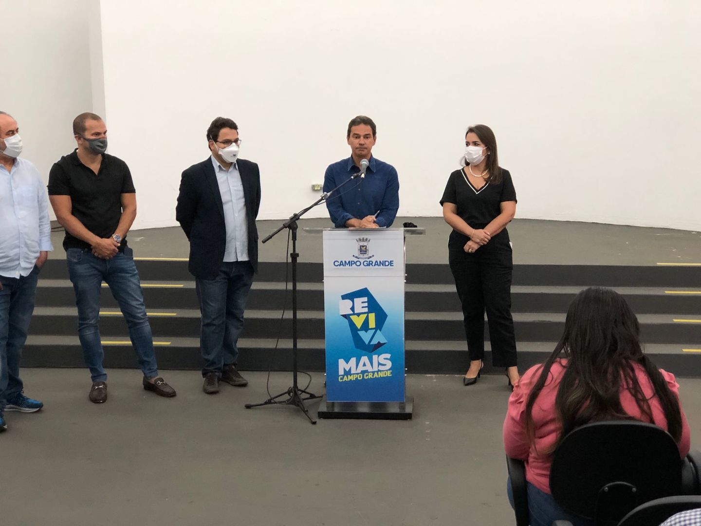 Prefeito fez comunicado durante coletiva na manhã desta terça-feira (9) - Isabelly Melo