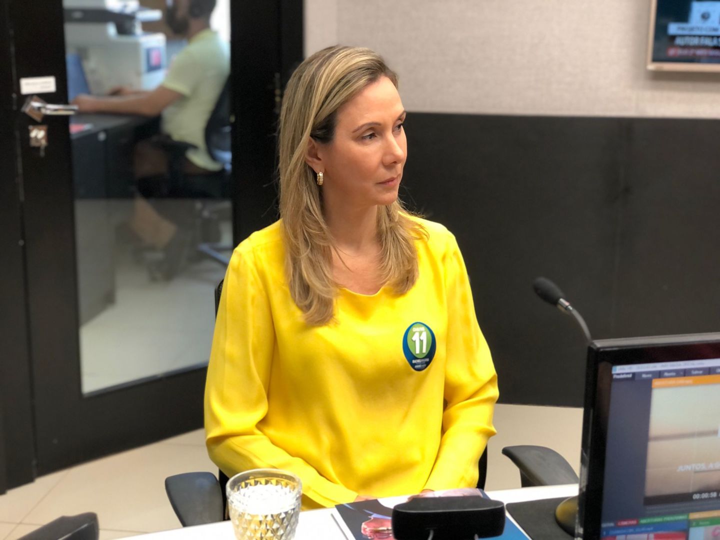 Candidata Rachel Magrini durante debate realizado na Rádio CBN Campo Grande - Isabelly Melo