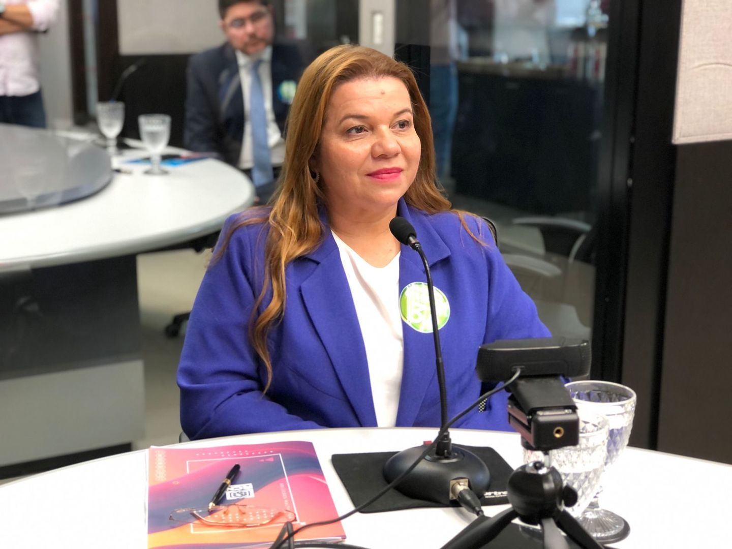 Candidata Giselle Marques durante debate realizado na CBN Campo Grande - Isabelly Melo