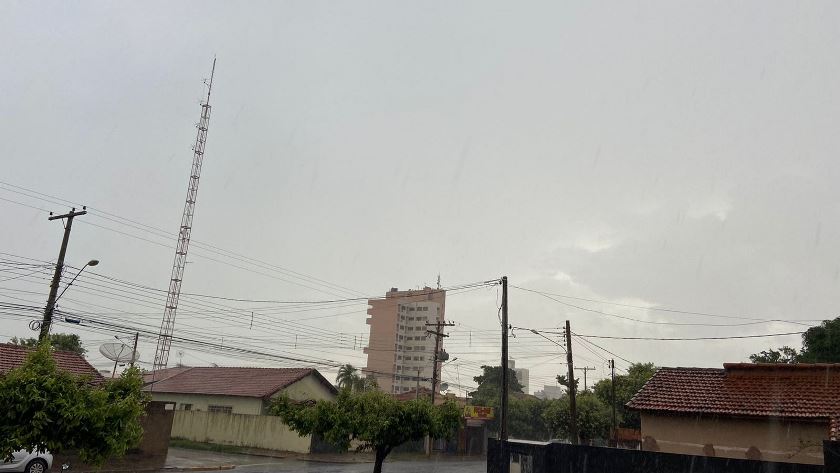 Avanço de uma frente fria traz chuva para a região leste de Mato Grosso do Sul - Israel Espíndola/RCN67