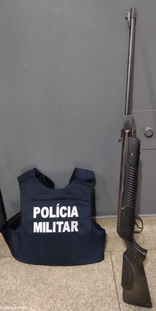 Rifle Calibre 22 apreendido pela Polícia Militar em Aparecida do Taboado - Assessoria de Comunicação Social  do 13º BPM