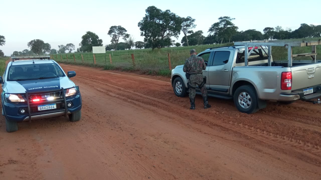 No estado foram abordados 1.507 veículos e embarcações e 2.570 pessoas foram fiscalizadas. - Polícia Militar Ambiental