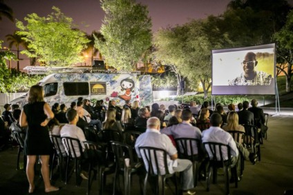 O CineSolar  que tem a versão CineSolarzinho para o público infantil  é o primeiro cinema itinerante do Brasil movido a energia limpa e renovável - Divulgação/Assessoria