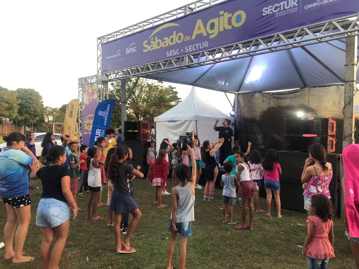 Última edição foi no Lageado e reuniu famílias na praça - Foto: CBN Campo Grande