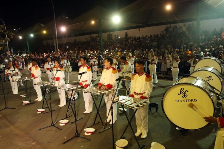 A apresentação acontece na Rua Esplanada, nas proximidades do local de exposição da Maria Fumaça - Divulgação/Assessoria