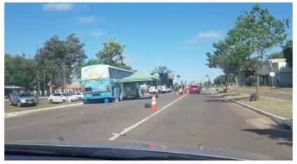 Trânsito continua lento na avenida Duque de Caxias, em Campo Grande - Foto: Gerson Wassouf/ CBN
