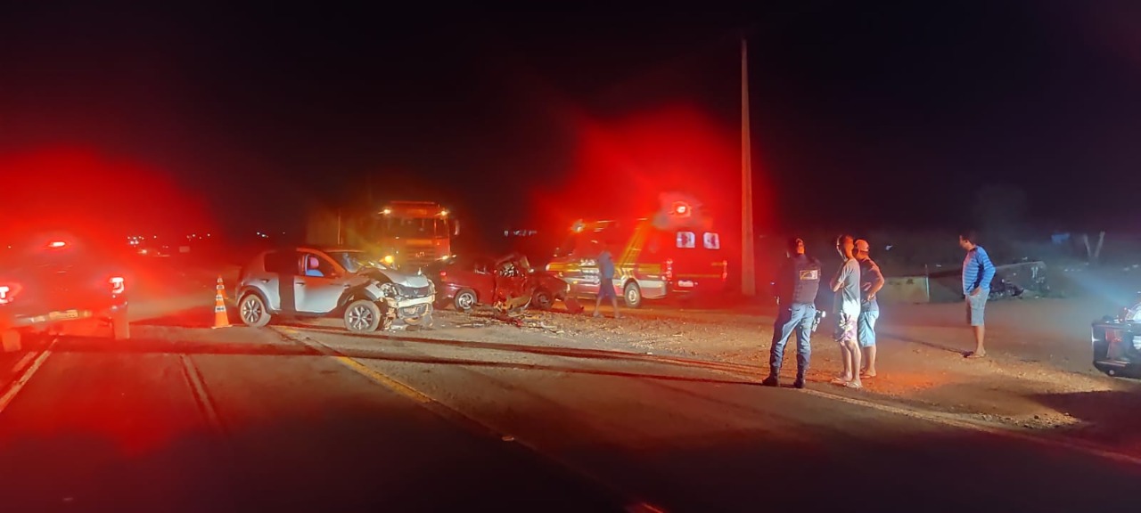 Cinco vítimas foram socorridas pela equipe do Corpo de Bombeiros de Paranaíba até a Santa Casa Local, sendo quatro vítimas leves, e uma vítima grave a qual estava grávida e perdeu o bebê. - DIVULGAÇÃO CORPO DE BOMBEIROS