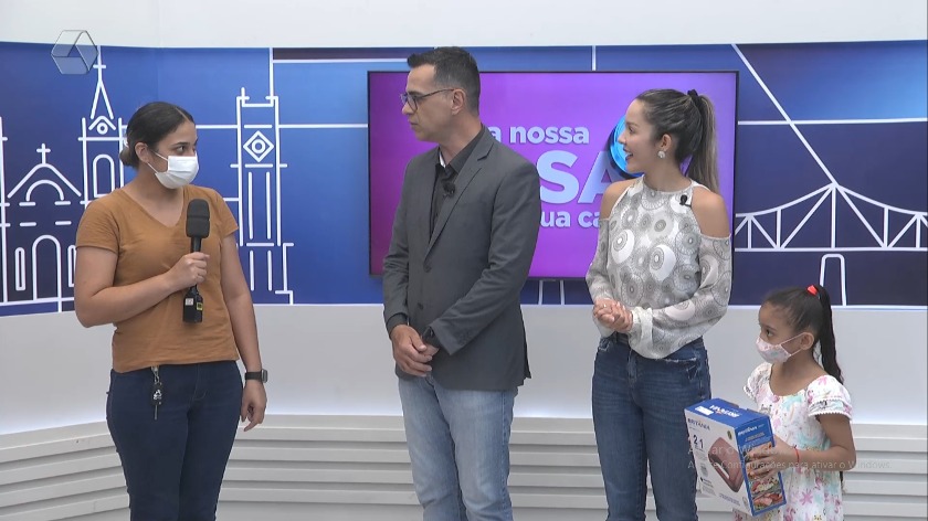 A entrega do prêmio aconteceu nesta quinta-feira (17), durante o programa TVC Agora - Divulgação/TVC