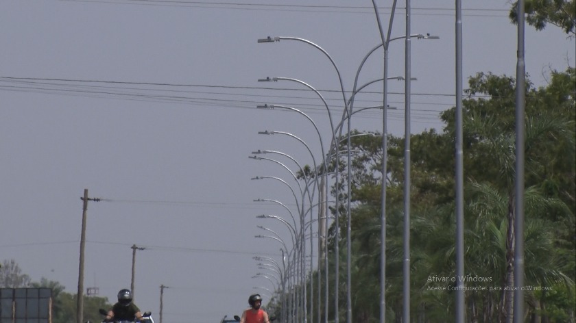 A prefeitura desenvolveu um projeto de requalificação da iluminação pública de toda a cidade - Divulgação/TVC