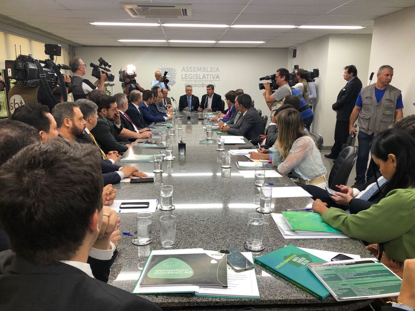 Reunião com os deputados na presidência do Poder Legislativo de MS - Gerson Wassouf/CBN