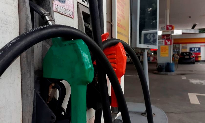 Para a gasolina A, o preço médio de venda da Petrobras para as distribuidoras passará de R$ 3,28 para R$ 3,08 - Divulgação/Agência Brasil