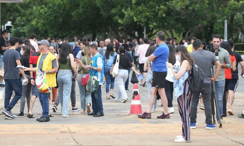 As provas serão realizadas nesta terça (10) e quarta-feira (11) para alunos que não conseguiram fazer o exame regular - Divulgação/Agência Brasil