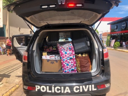 Material contrabandeado apreendido na abordagem - Fernando De Carvalho/CBN-CG