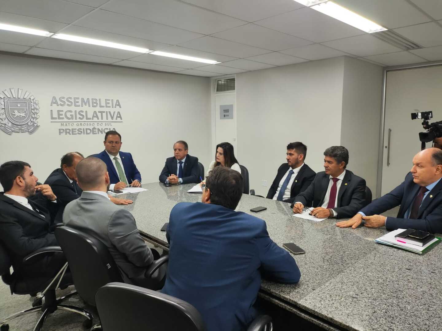 Reunião da frente parlamentar do agronegócio realiza reunião para discutir invasões de terra no estado - Foto: Gerson Wassouf/CBN CG