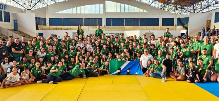 Delegação composta por 163 atletas conquistou 39 medalhas de ouro, 30 pratas e 40 bronzes - Foto: Divulgação/FJMS