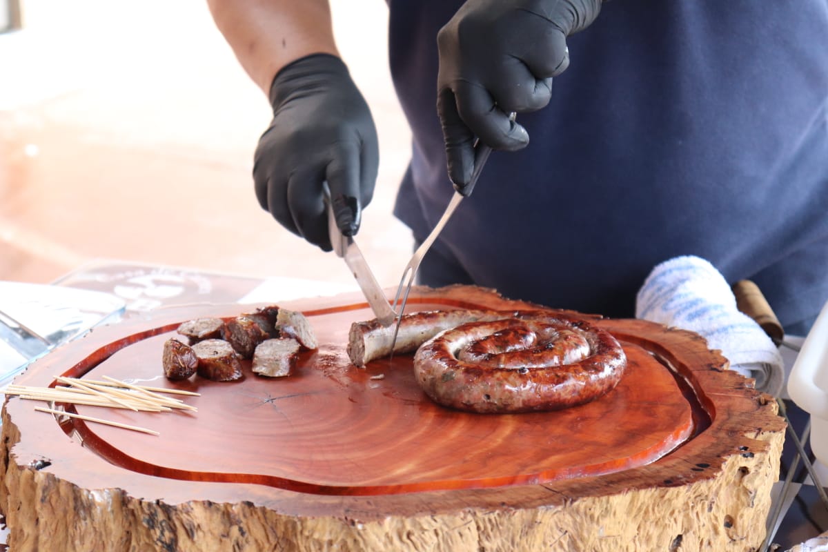 Abertura oficial com autoridades está prevista para às 19h30. Evento é realizado no Parque de Exposições do Município - Foto:Divulgação