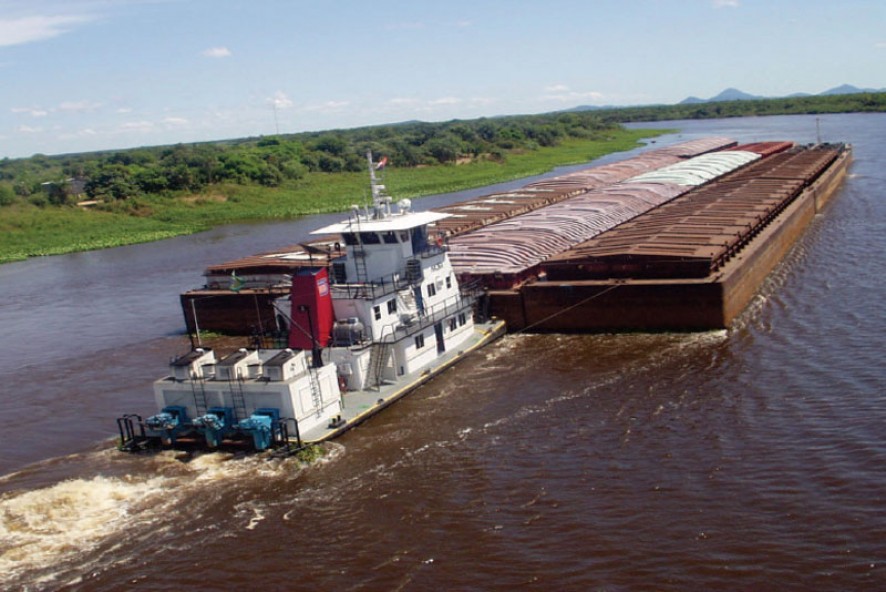 Rebocador com transporte de cargas pelo rio Paraguai - Foto: Divulgação/Ministério dos Transportes