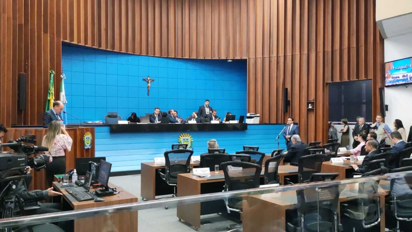 Na última sessão antes do recesso, deputados devem votar projetos ligados à educação - Foto: Gerson Wassouf/CBN CG