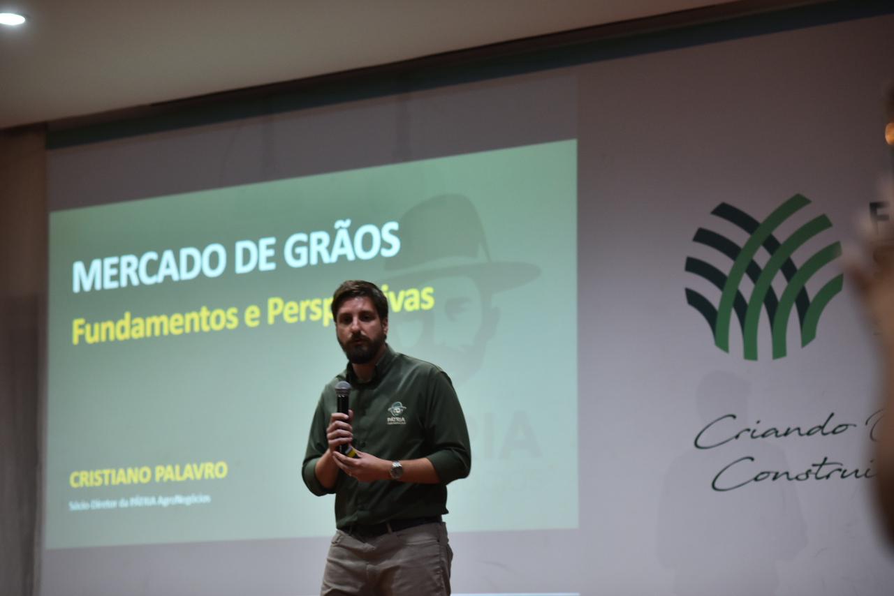 Cristiano Palavro durante palestra na Famasul - Foto: Celso Magalhães/CBN-CG