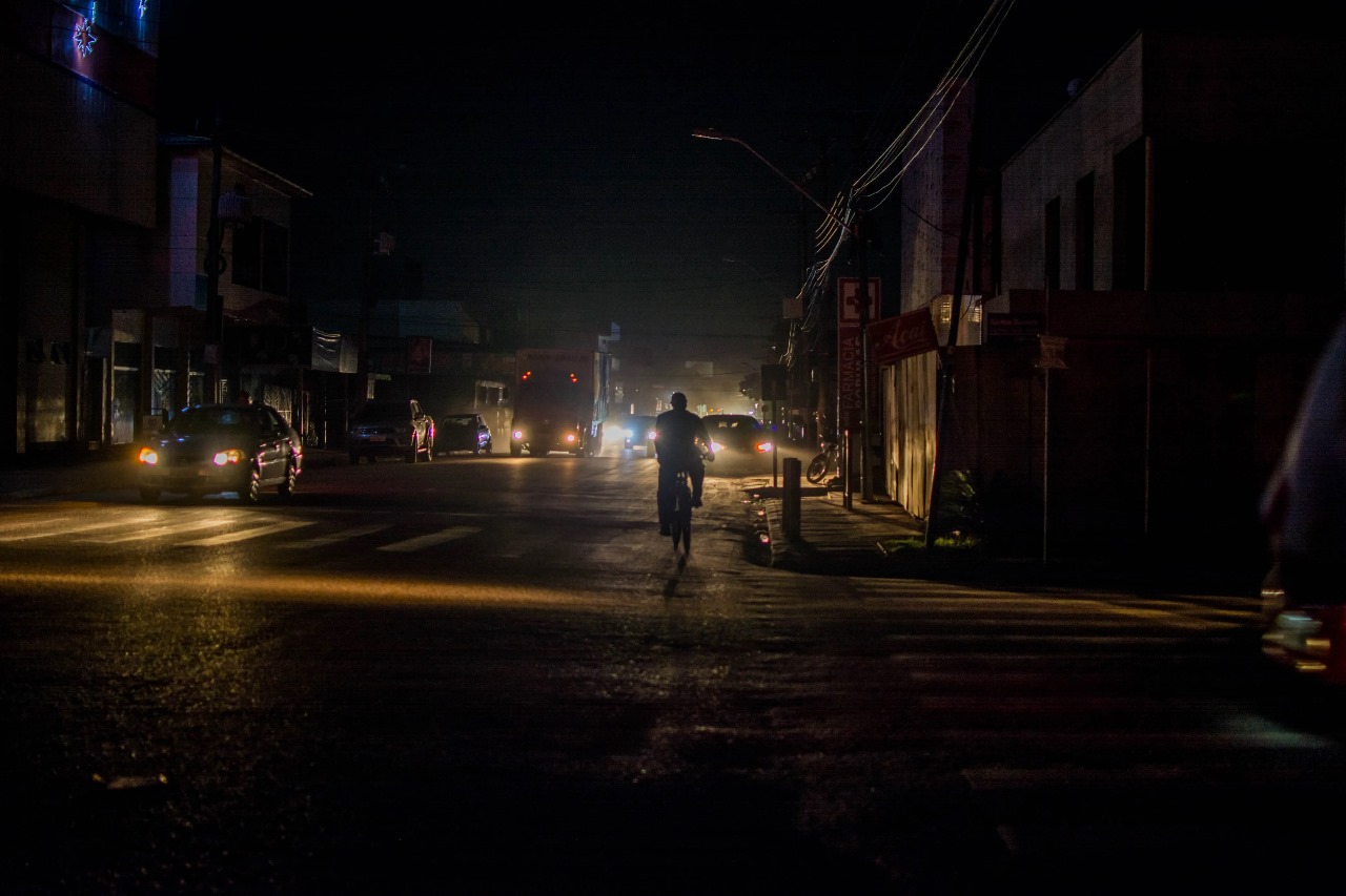 Consumidores reclamam de mau atendimento da empresa Energisa em Aparecida do Taboado - Foto: Reprodução/ Redes Sociais