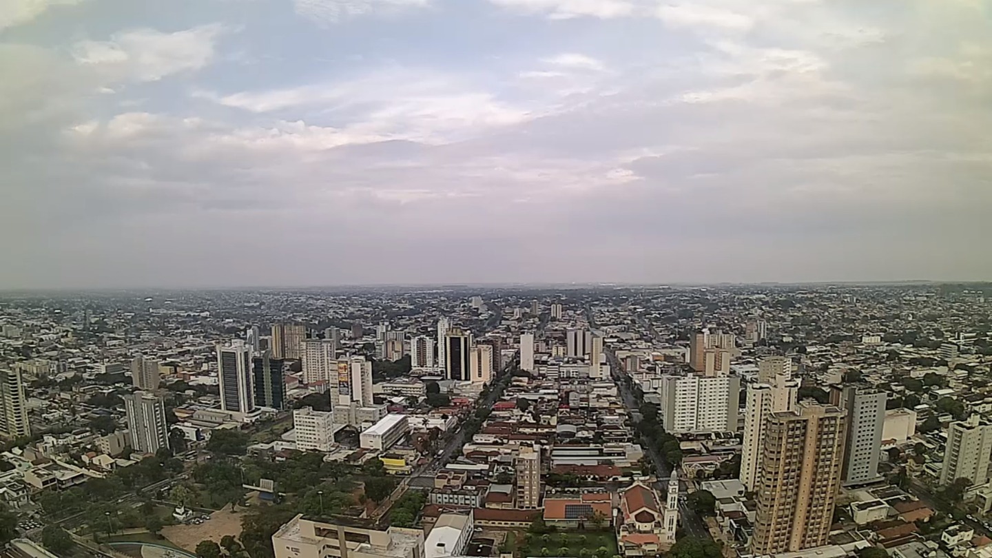 De acordo com o Cemtec, Campo Grande deve registrar mínima de 25°C e máxima de 32°C - Foto:Reprodução/Clima Ao Vivo - Campo Grande