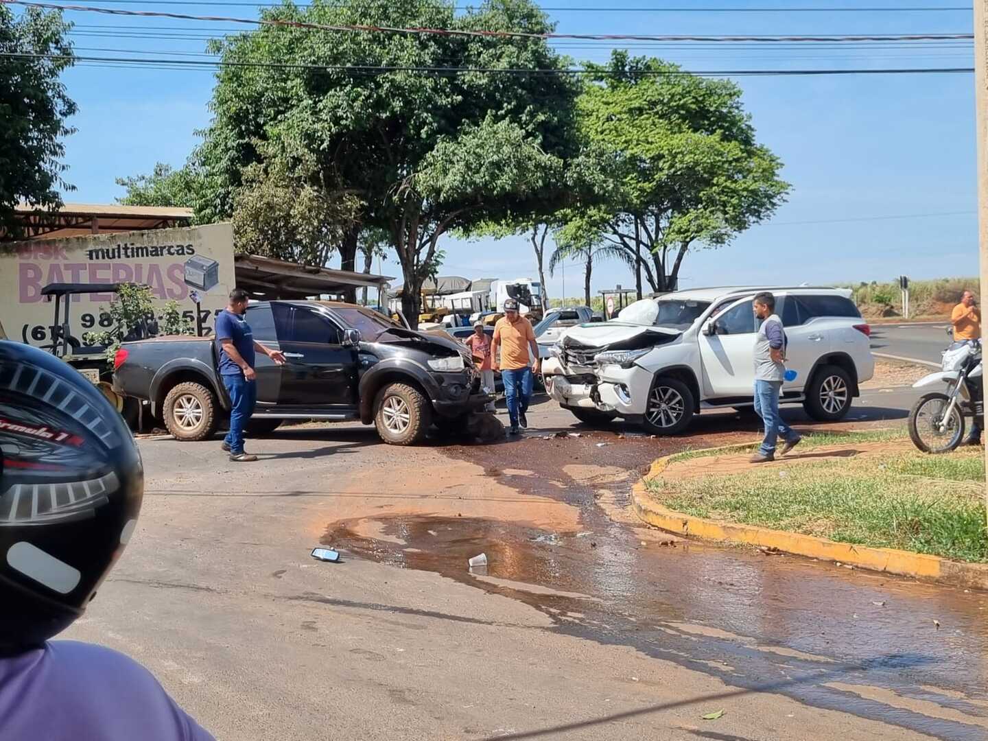 A Polícia Rodoviária Federal prendeu o motorista de uma camionete furtada em Minas Gerais - Reprodução Redes Sociais