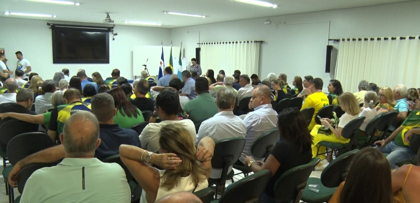 Já visando as eleições de 2024, membros do PL se reuniram para discutir projetos da legenda em Três Lagoas. - Foto: Reprodução/TVC