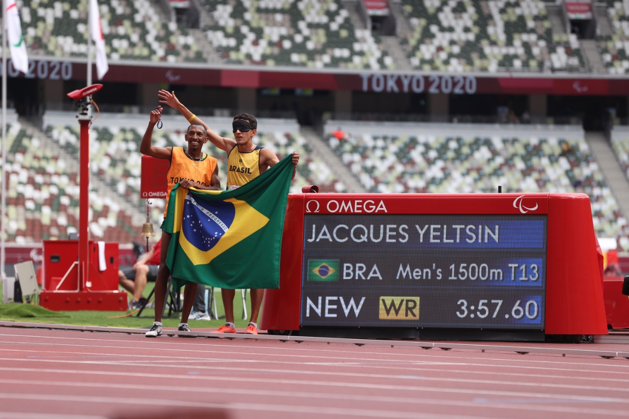 Brasileiro venceu os 1500 m da classe T11 e bateu o recorde mundial - Foto: Rogério Capela/CPB