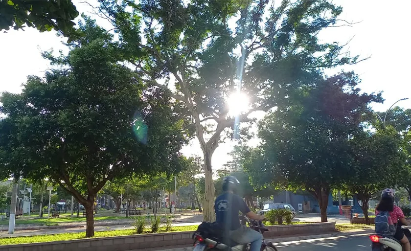 Temperatura máxima pode chegar aos 35°C, em Três Lagoas. - Foto: Alfredo Neto/JPNews