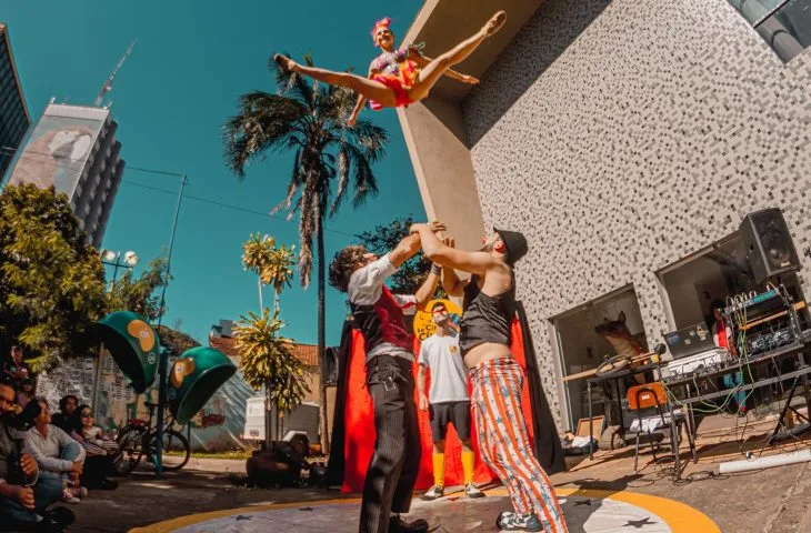 Pantalhaços teve início nesta semana e programação segue até o dia 2 de junho no Centro Cultural José Octávio Guizzo - Foto: Divulgação/Vaca Azul