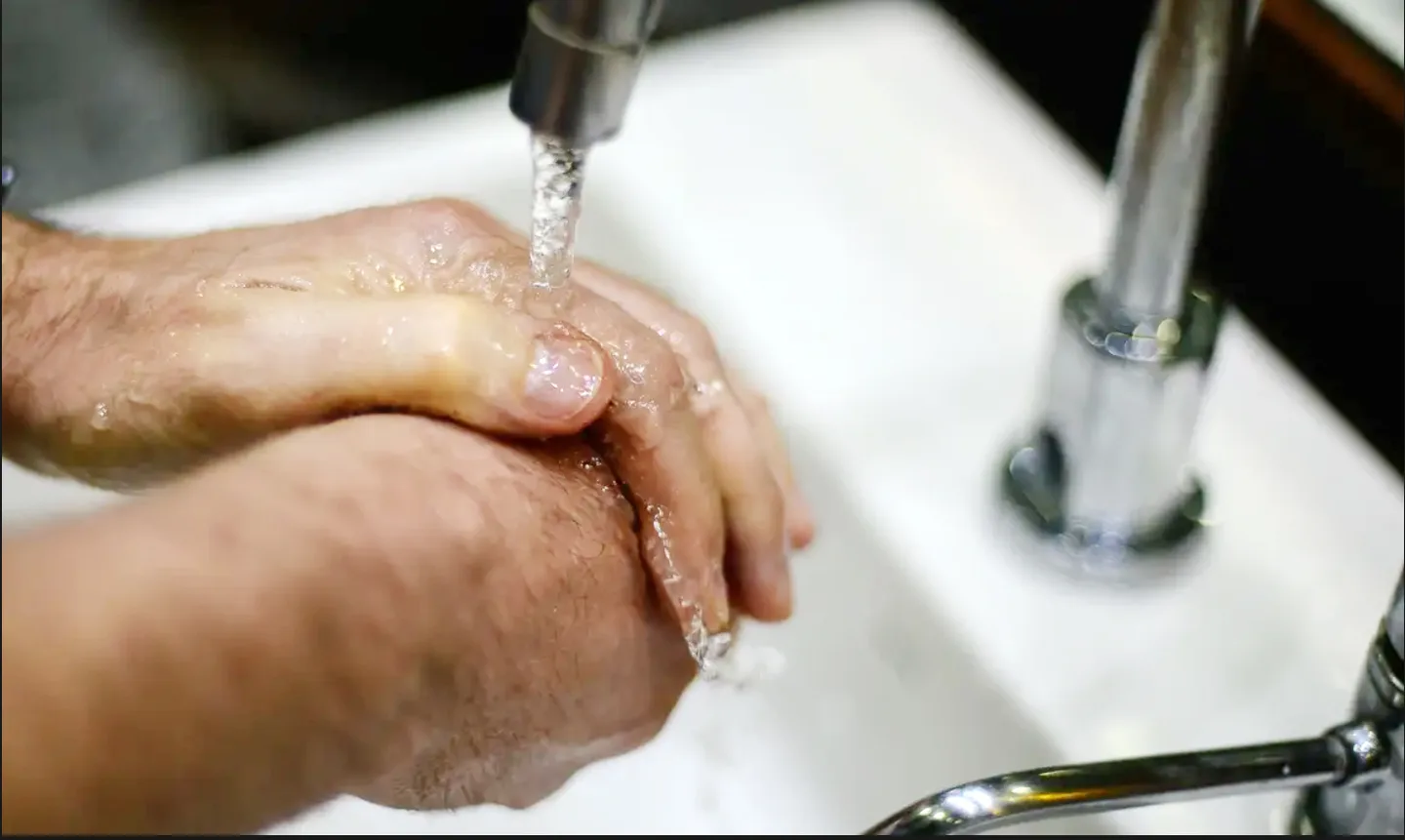 Prevenção reduz em 40% o risco de infecções. - Foto: Reprodução/Agência Brasil