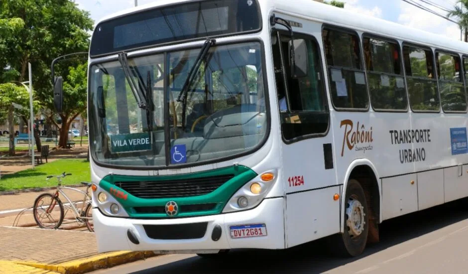 Não há limite de idade, mas existem alguns critérios para obter o documento. - Foto: Arquivo/JPNews