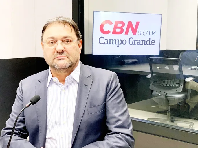 longen  > também falou sobre a MP 1.227 que trazia riscos à competitividade - duda schindler/cbn-cg