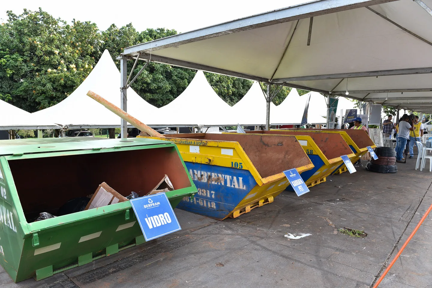 Podem ser doadas peças de roupas e alimentos para o FAC - Foto: Reprodução/ Prefeitura de Campo Grande