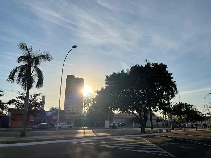 O alerta fica por conta dos baixos valores de umidade relativa do ar. - Foto: Alfredo Neto/JPNews