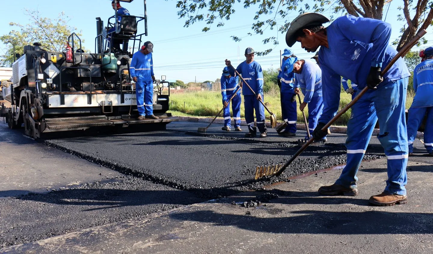 Recuperação da avenida está sendo dividida em dois lotes - Foto: Chico Ribeiro/Seilog